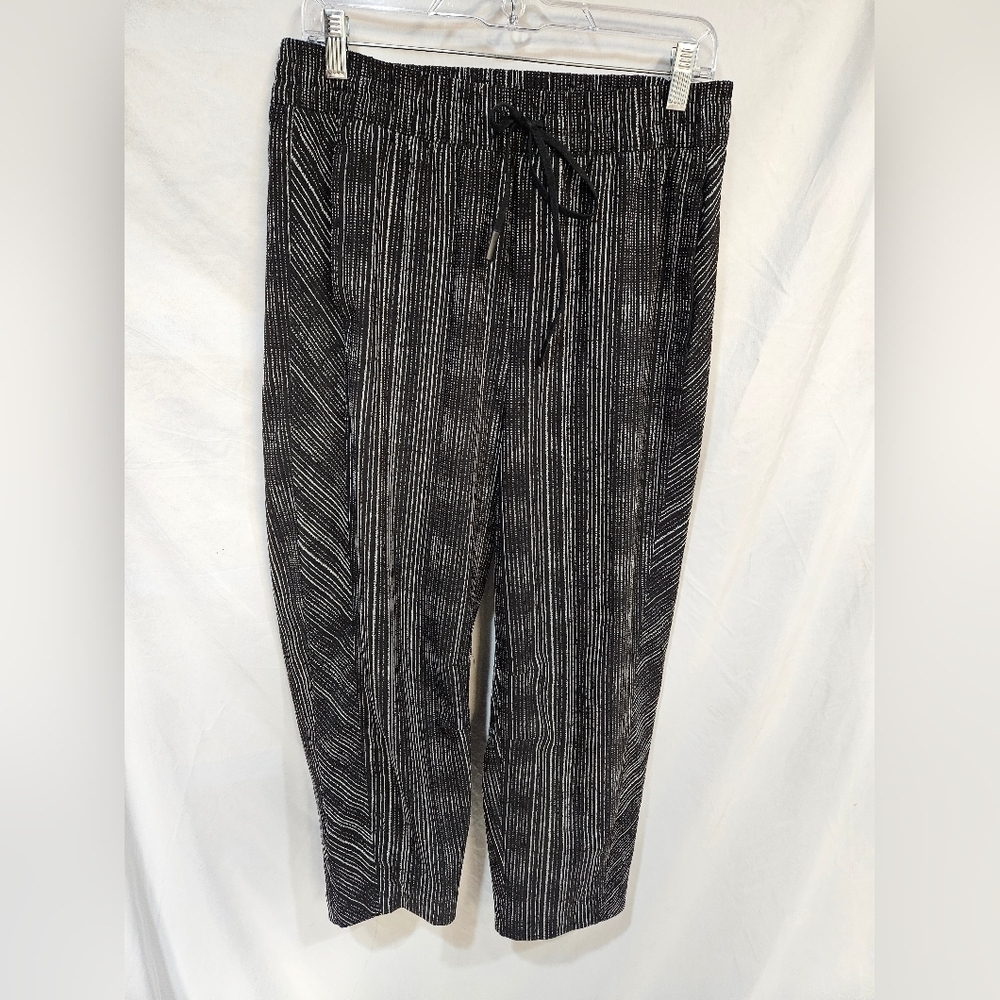 Athleta Arrival Pant Amara Stripe Black Womens 10 Stretch Zip Pockets